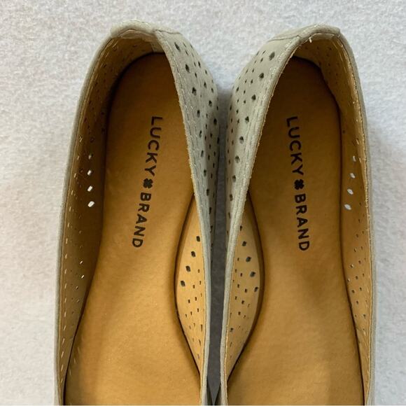 LUCKY BRAND Perforated Ballet Flats Sz 8.5 Tan Y2K Preppy Slip On - Picture 3 of 9